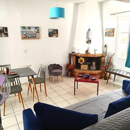 Ferienhaus Cosy Kotroni, Greek Cuteness, Townhouse For 6 Skiathos-Stadt